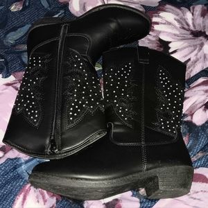 Girls cowboy boots, size 3
